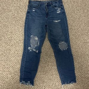 custom ripped American Eagle mom jeans